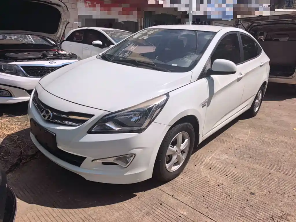 Hyundai Verna 2016 — пригон из Китая