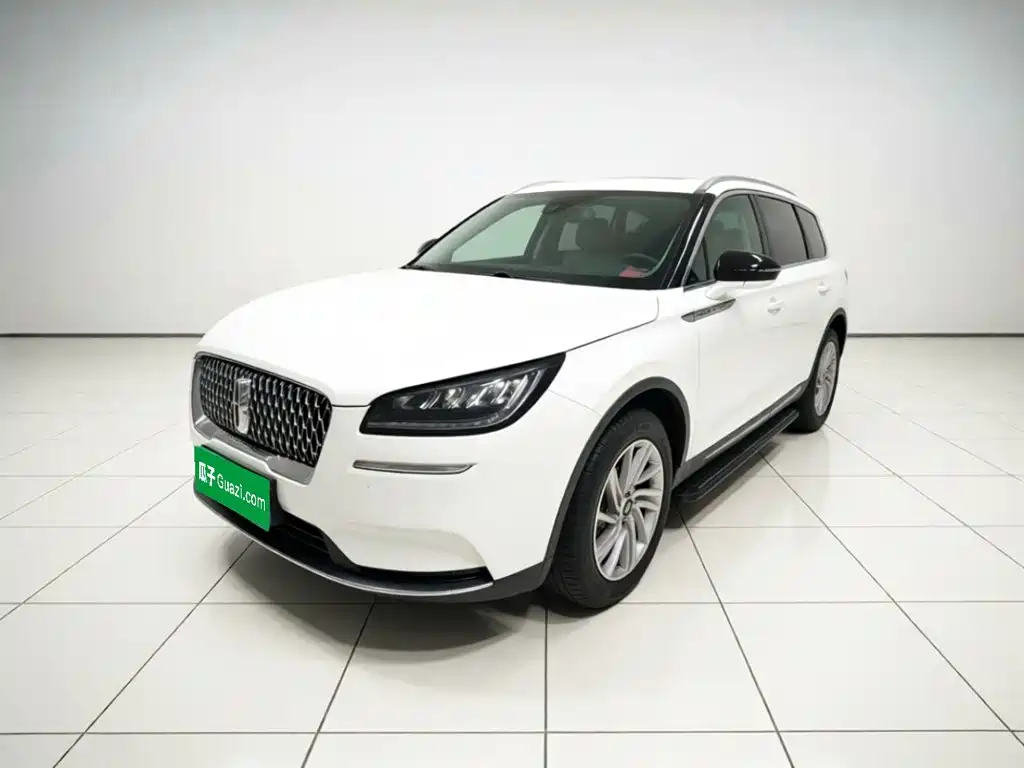 Фото 1 - Lincoln Adventurer