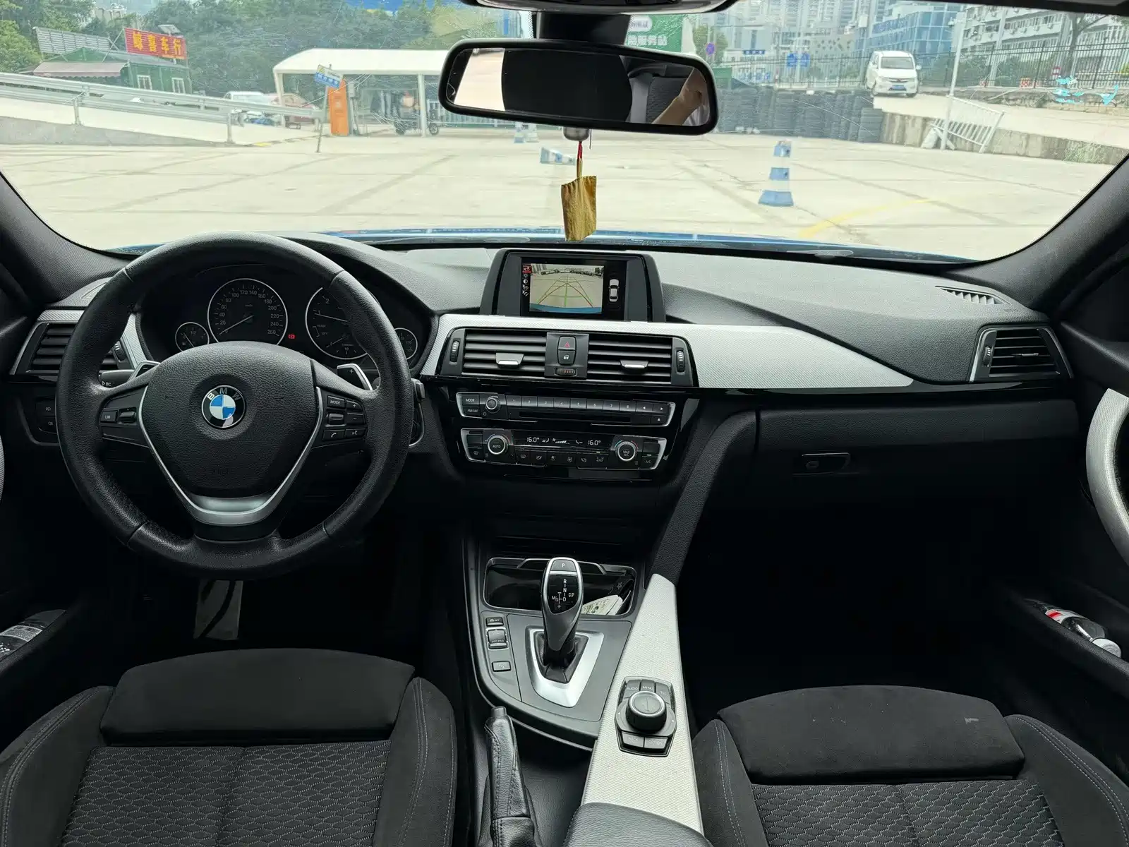 Фото 8 - BMW 3 Series