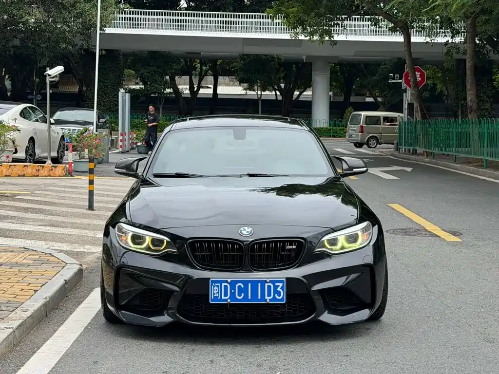 Фото 11 - BMW M2
