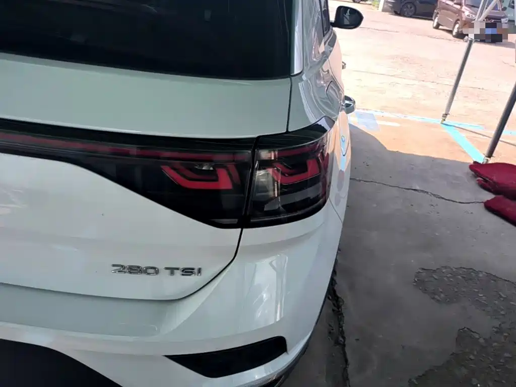 Volkswagen T-Roc, миниатюра 8