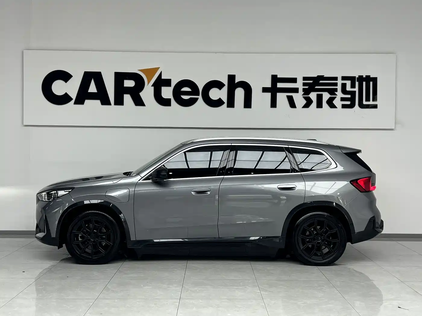 BMW iX1 2023 2023 xDrive30L X Design Package