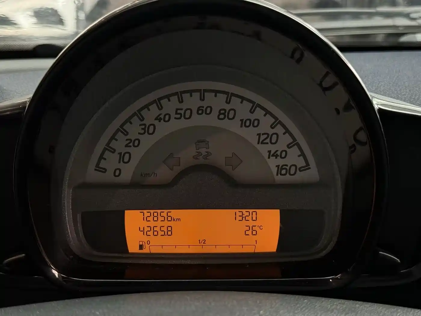 smart fortwo 2013 2012 1.0 MHD Hardtop Standard