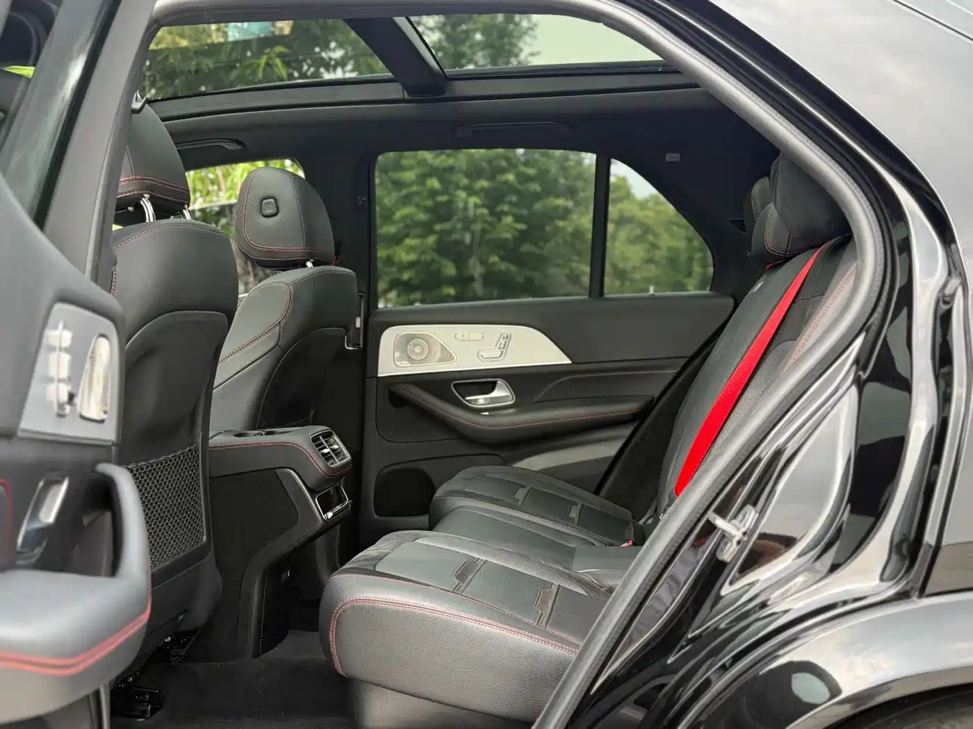 Mercedes-Benz GLE AMG 2024 AMG GLE 53 4MATIC+ фото 14