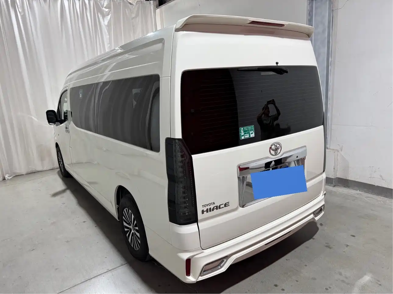 صورة 5 - Toyota HIACE