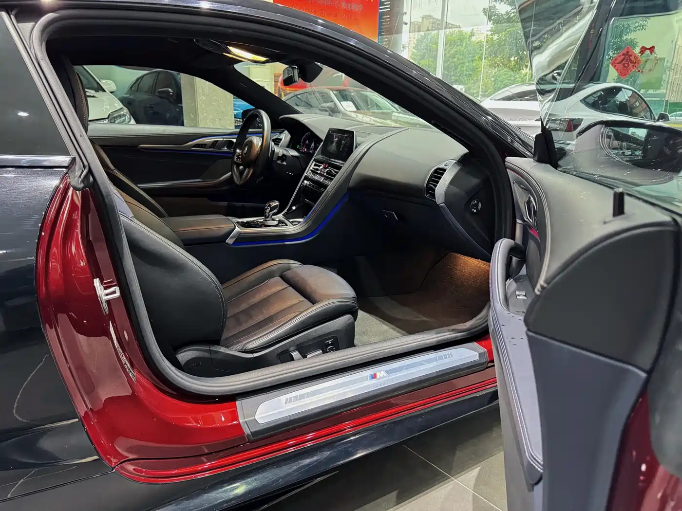 BMW 8 Series 2019 840i Coupe M Sport Package фото 4