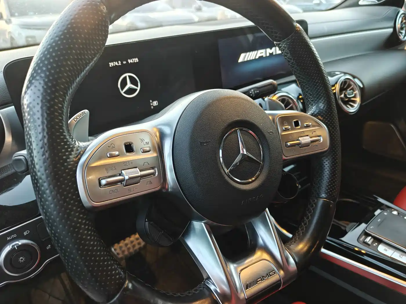 Mercedes-Benz A-Class AMG (Import) 2020 AMG A 35 4MATIC фото 13