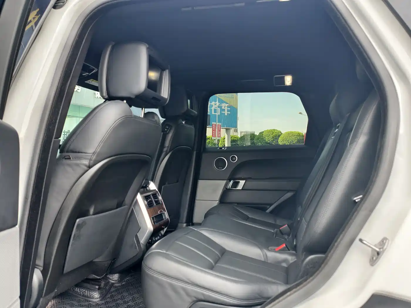 Land Rover Range Rover Sport PHEV 2019 2018 Model P400e