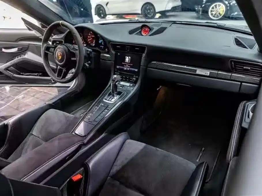 Porsche 911 2018 GT3 RS 4.0L фото 8