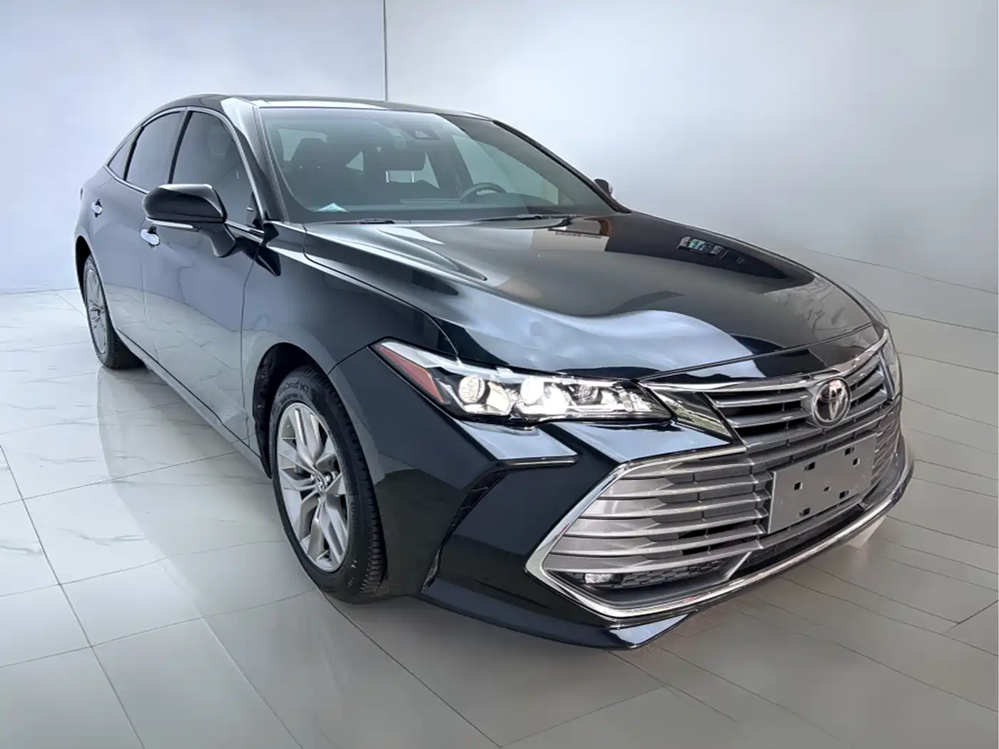 Toyota Avalon 2021 2.5L Luxury Edition фото 3