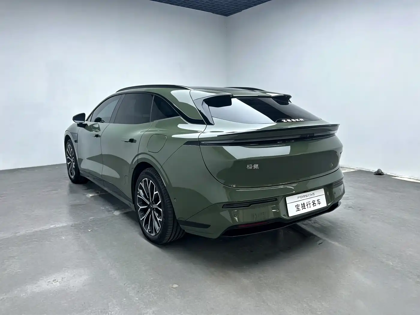 ZEEKR 007GT 2026