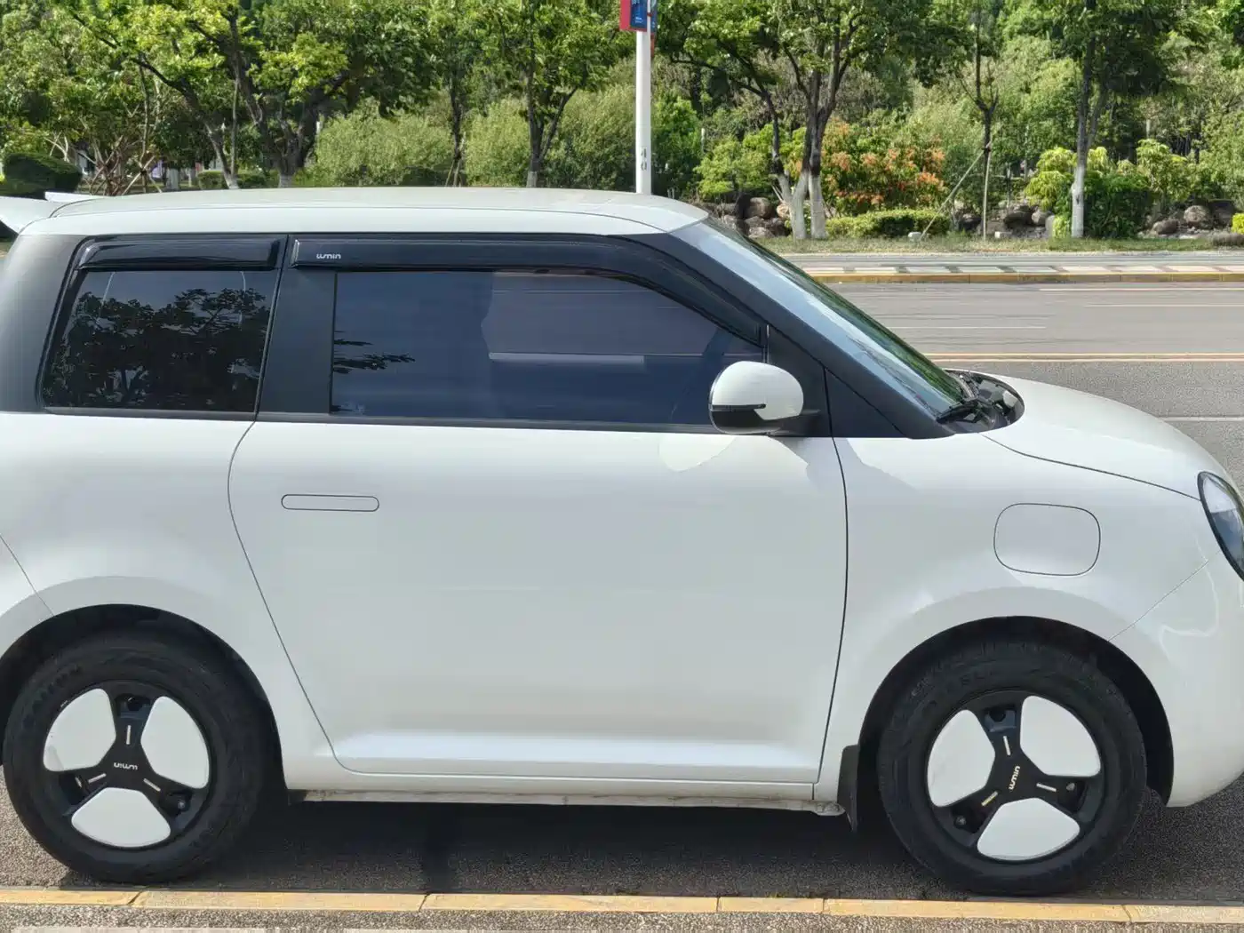 CHANGAN CHANGAN LUMIN