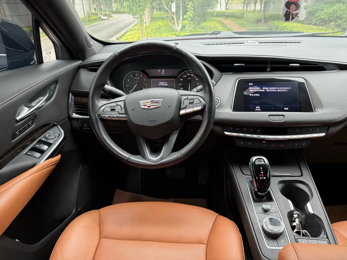 CADILLAC XT4