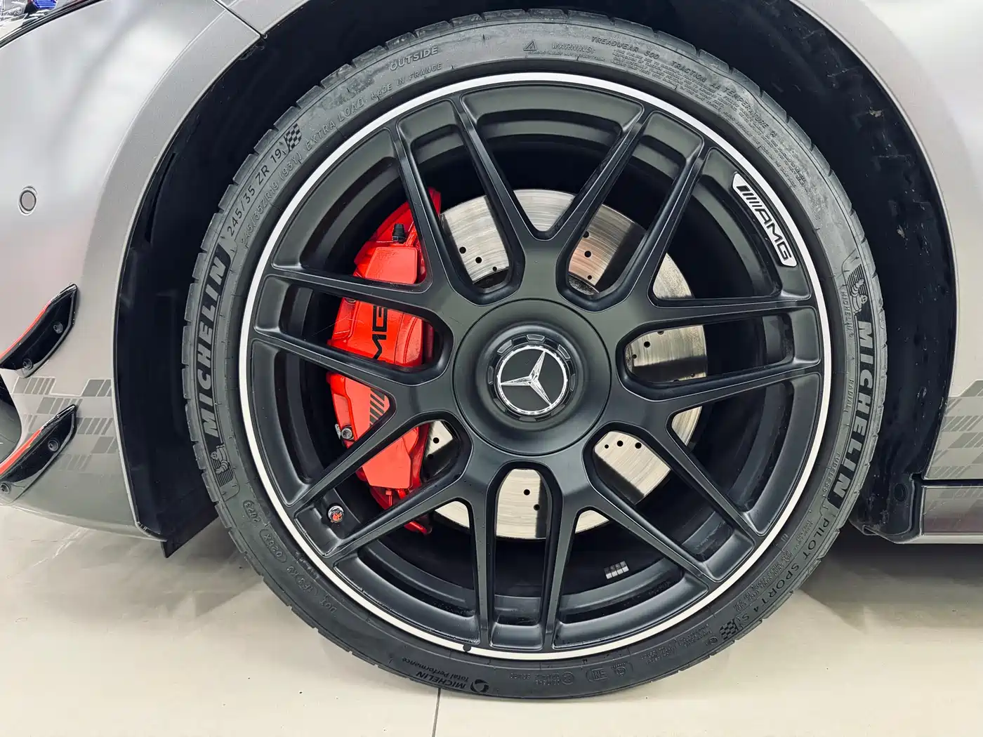 Mercedes-Benz A-Class AMG (Import) 2024 AMG A 45 S 4MATIC+ Ignition Special Edition фото 16