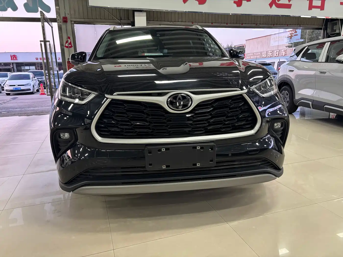 Toyota Highlander 2023 2022 380T 4WD Premium 7-Seater