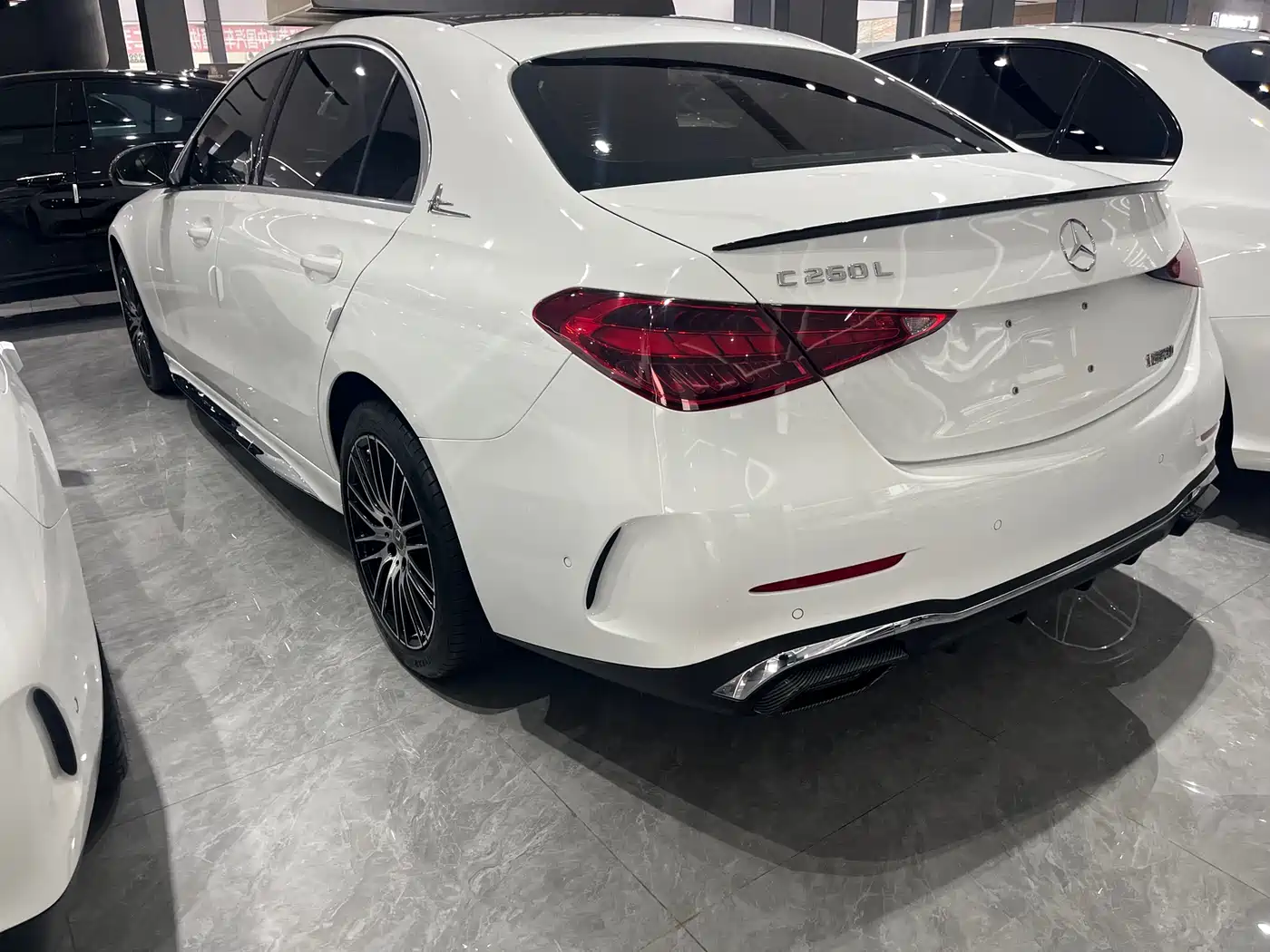 MERCEDES-BENZ C CLASS