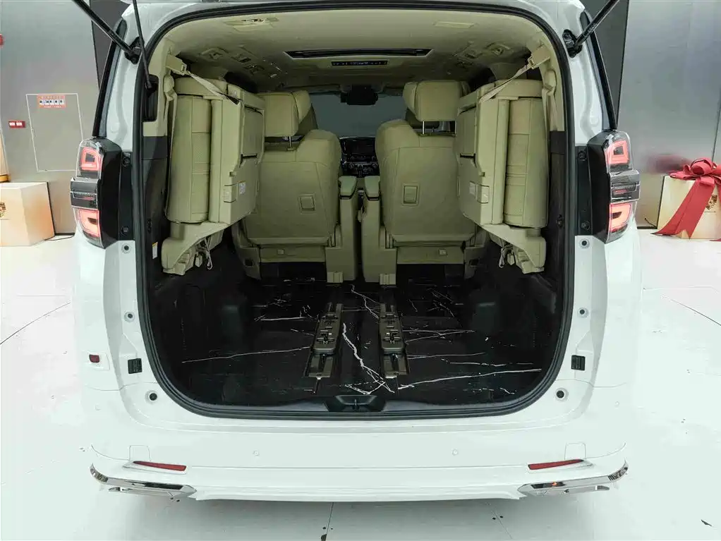 Toyota Vellfire 2020 2019 Hybrid 2.5L HV Premium Edition
