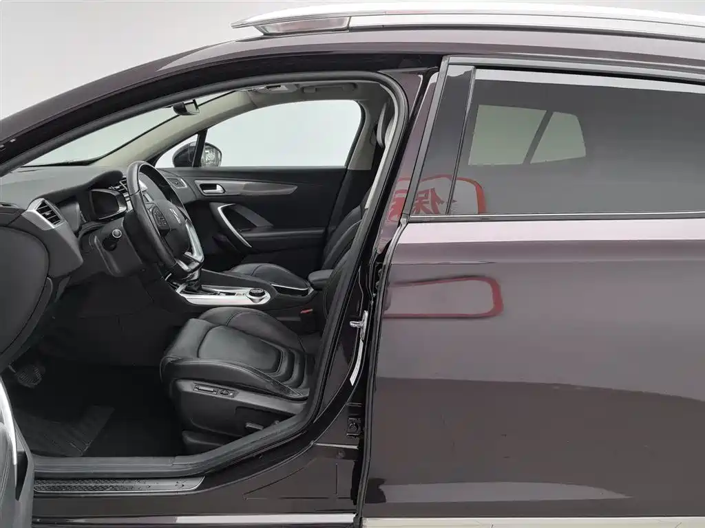 DS 6 2018 2017 1.6T THP160 Premium Edition