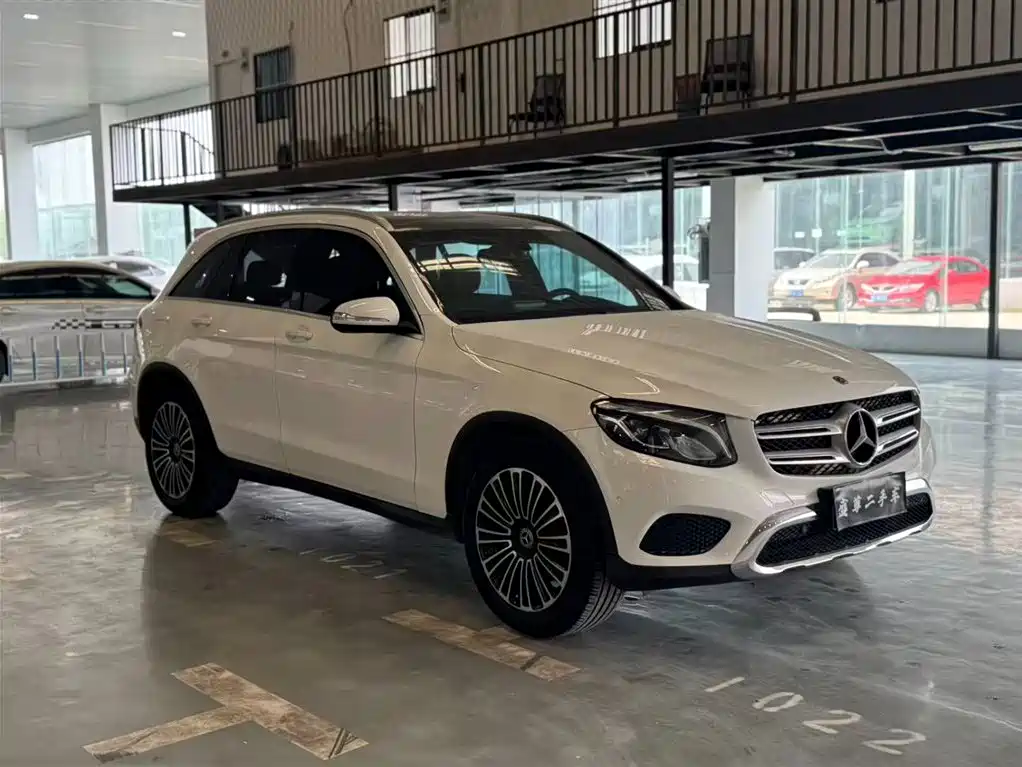 Mercedes-Benz GLC 2018 GLC 200 4MATIC фото 2