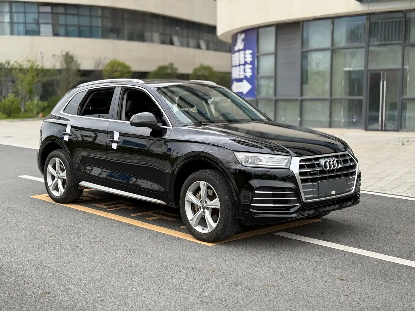 Audi Q5L 2018 40 TFSI Prestige Progressive (China V) фото 3