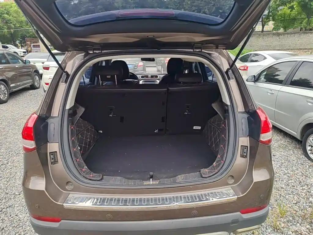 Фото 19 - Haval H2