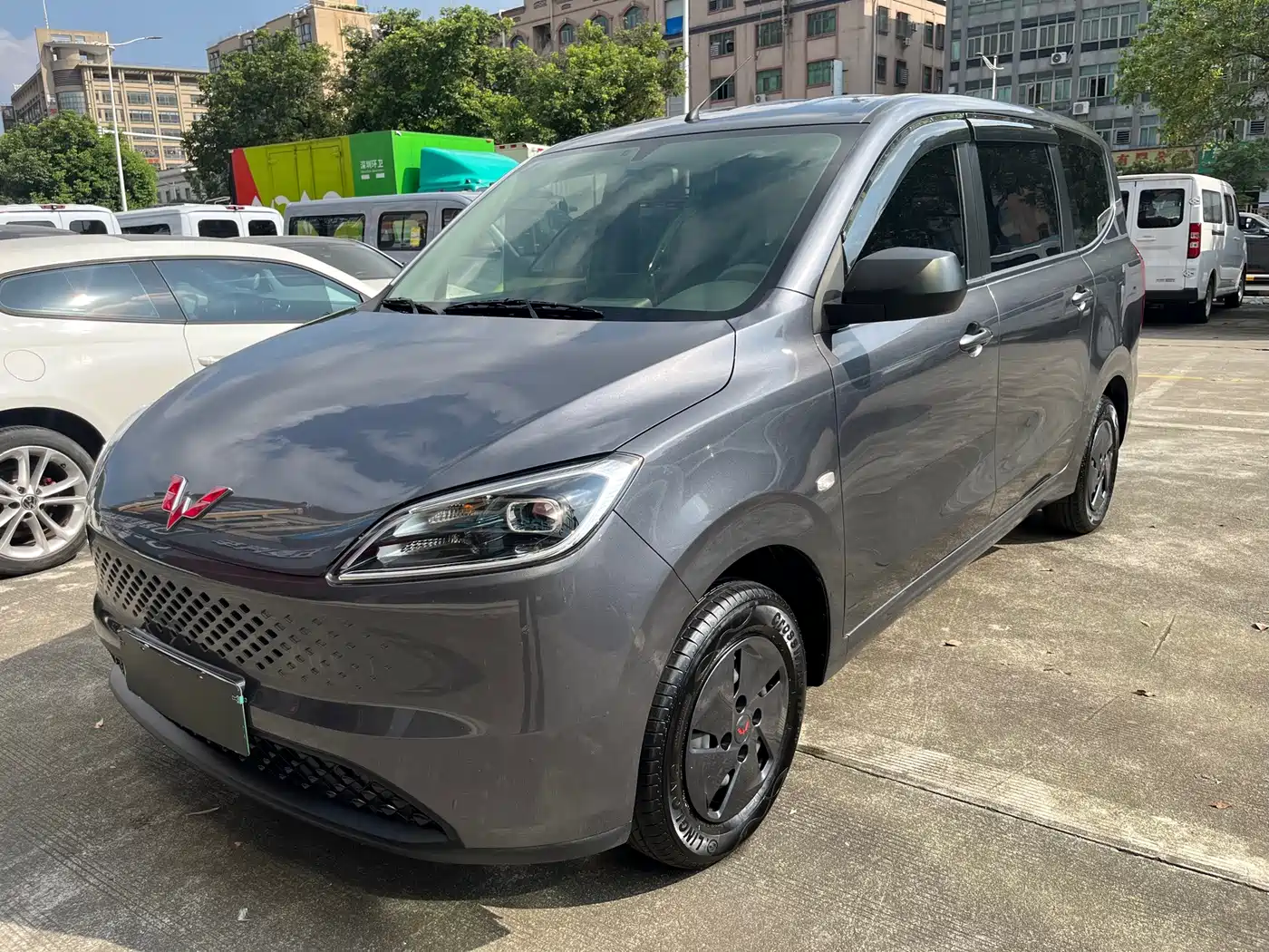 Wuling Motors Wuling Hongguang New Energy 2025 — пригон из Китая