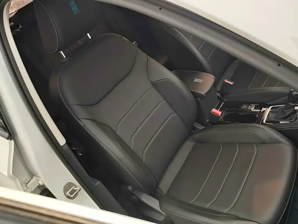 Фото 25 - Jetta VS5