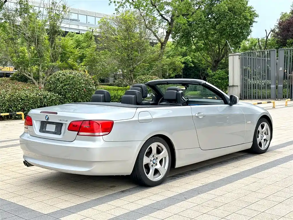 BMW 3 Series (Import) 2009 Model 325i Convertible фото 5