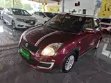 Фото 1 - Suzuki Swift