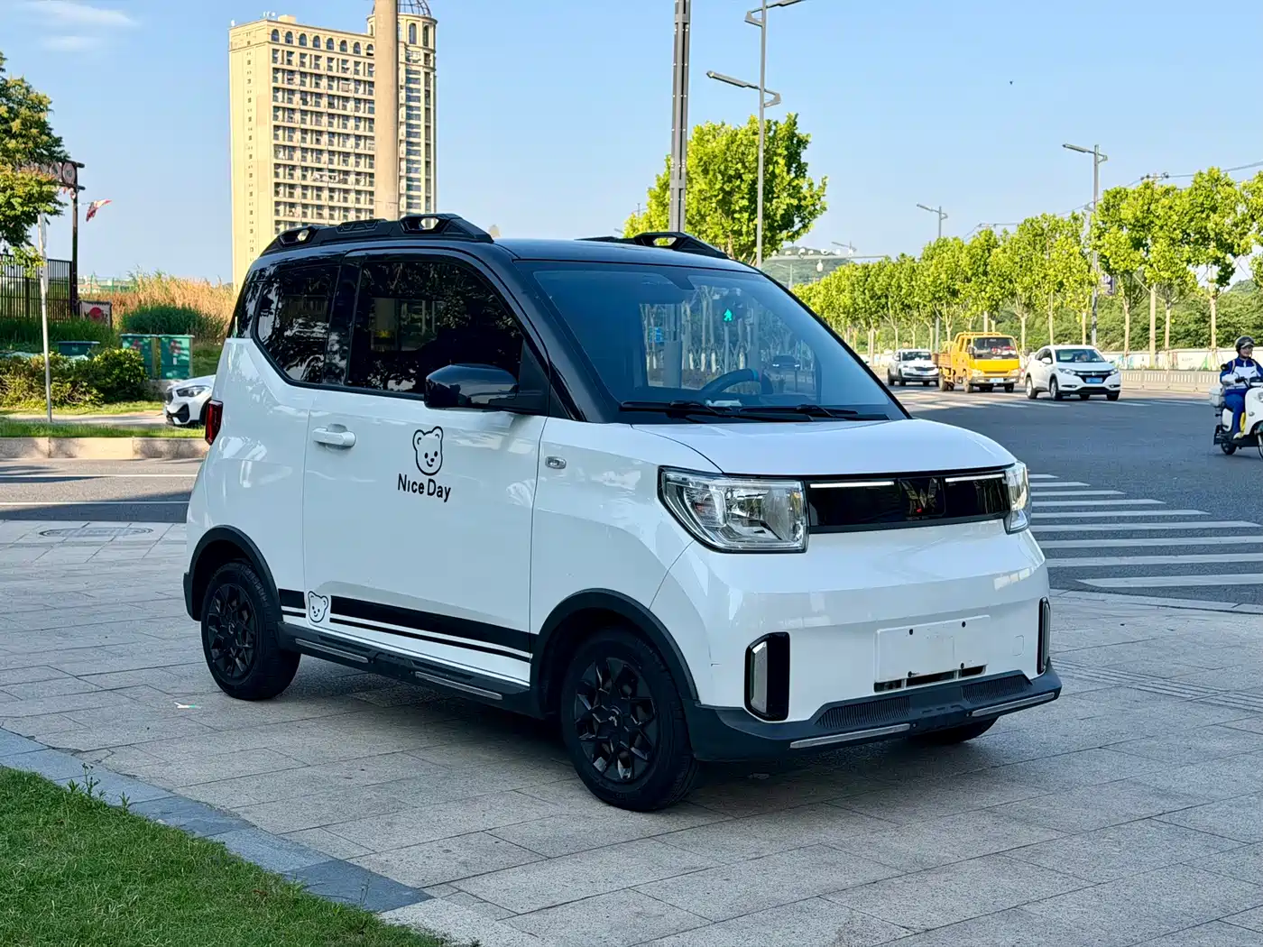 Фото 8 - Wuling Motors Hongguang MINIEV