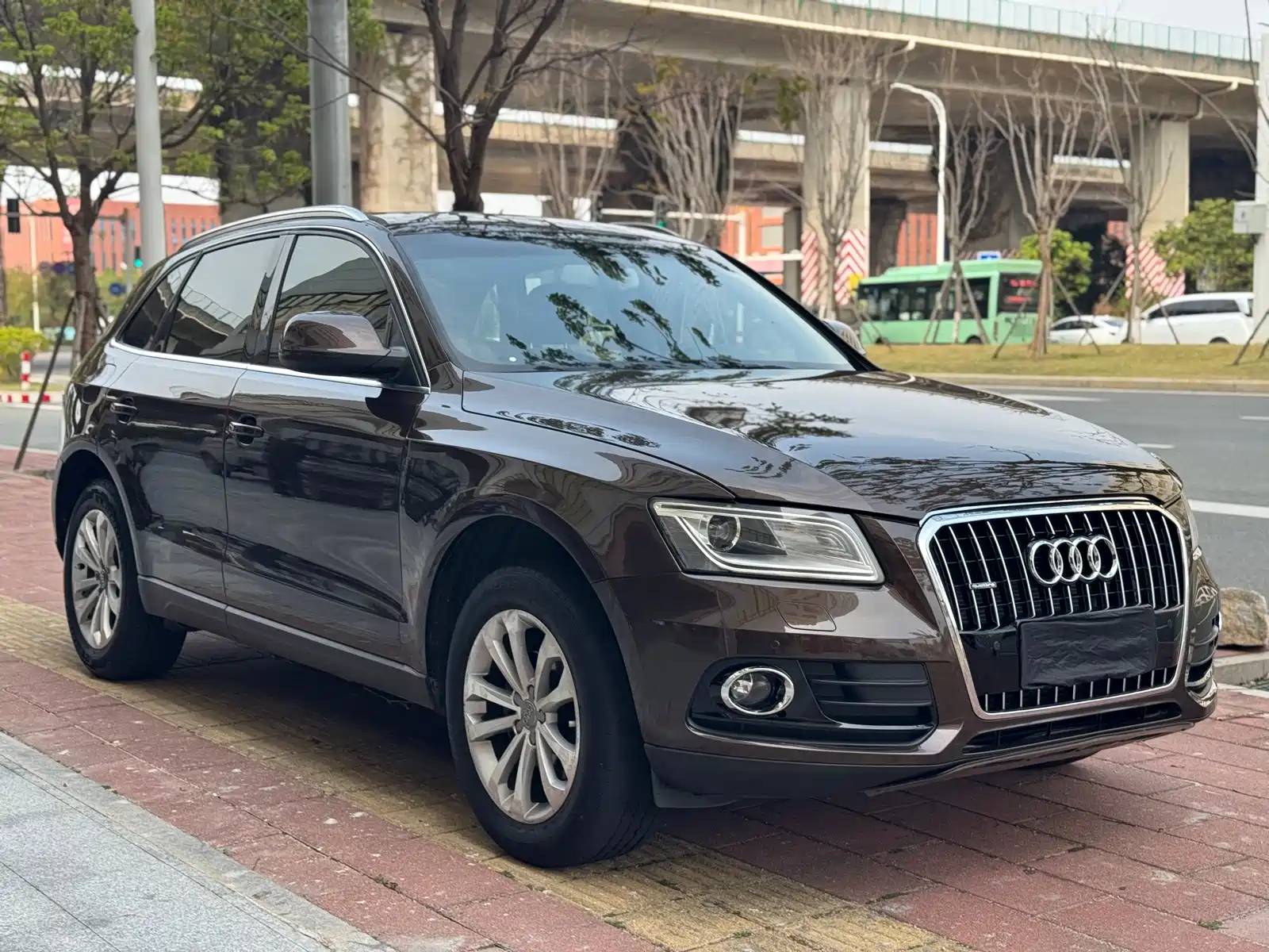 Фото 3 - Audi Q5