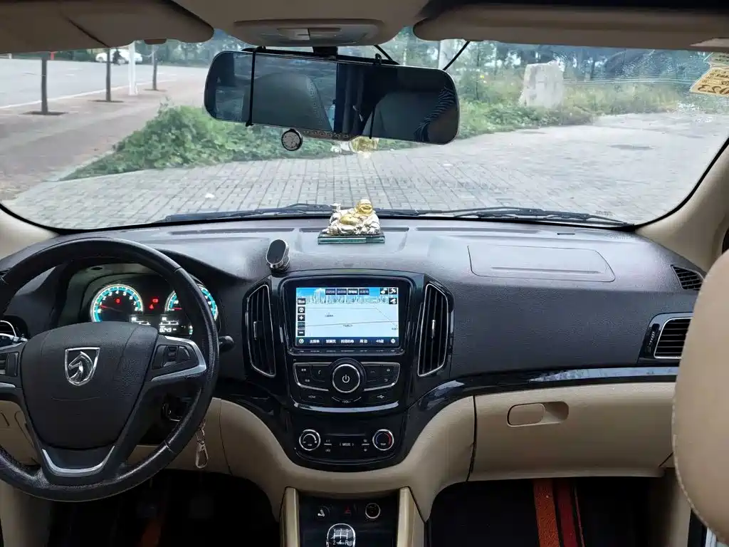 Photo 4 - Baojun 730