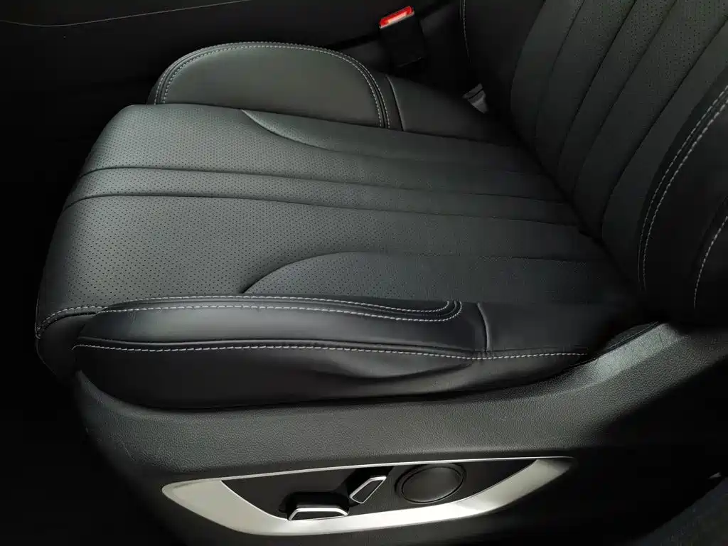 Фото 20 - Changan CS75 PLUS