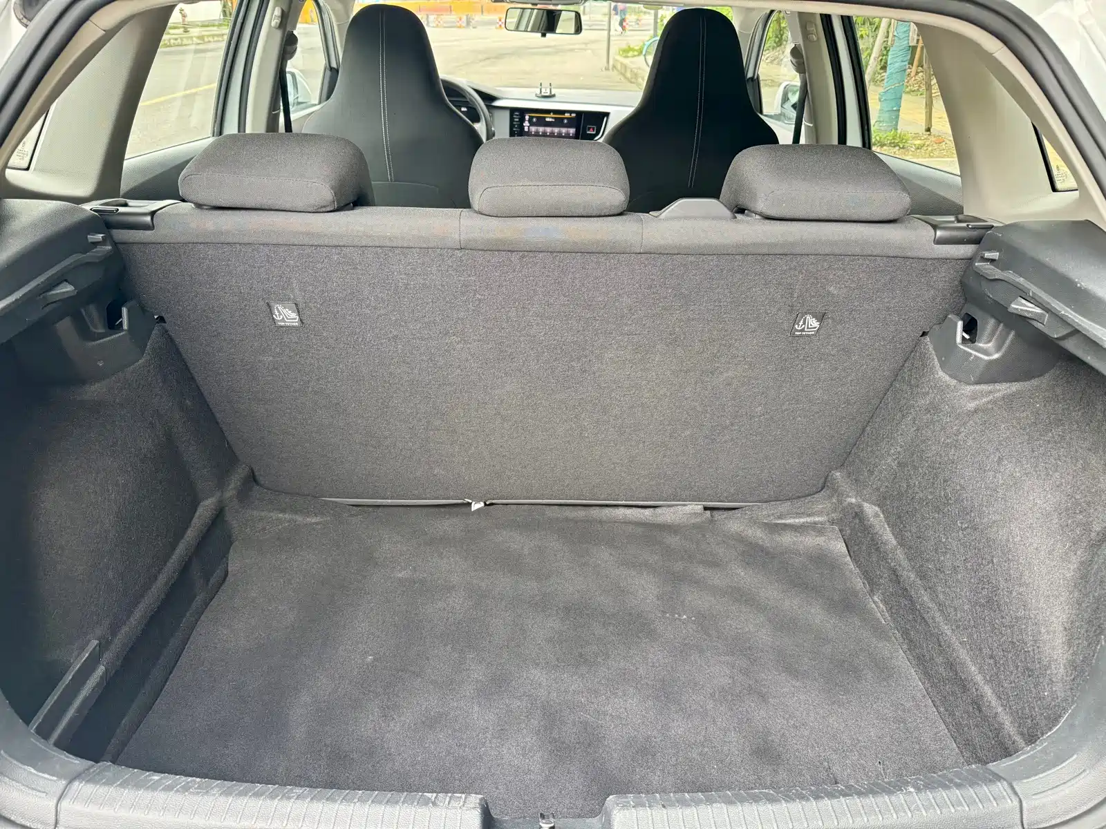 Photo 15 - Volkswagen Polo