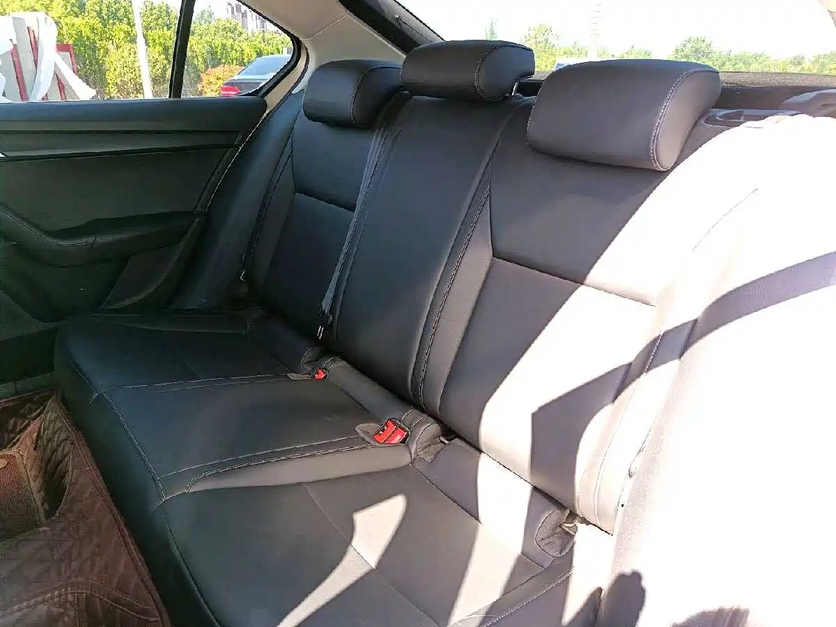 Škoda Octavia 2021 1.5L Automatic Comfort фото 24
