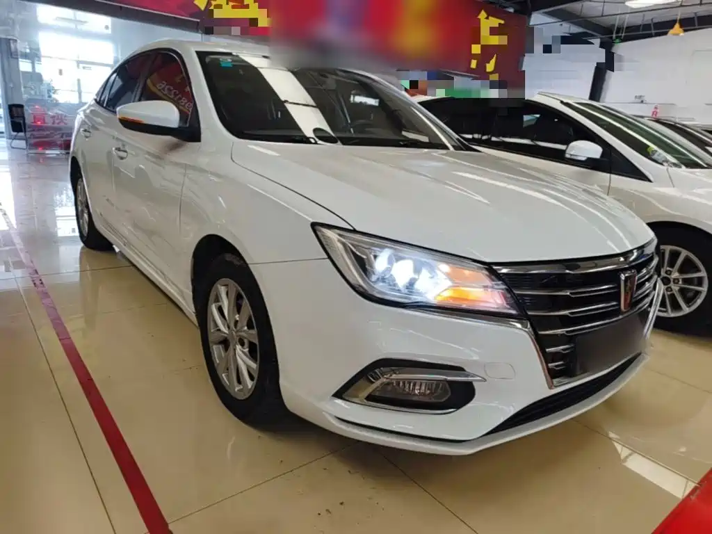 Roewe i5 2019 2019 1.5L Manual 4G-Connected Langyue Edition