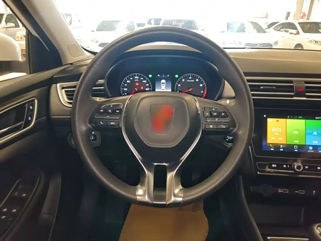 Roewe i5 2019 2019 1.5L Manual 4G-Connected Langyue Edition