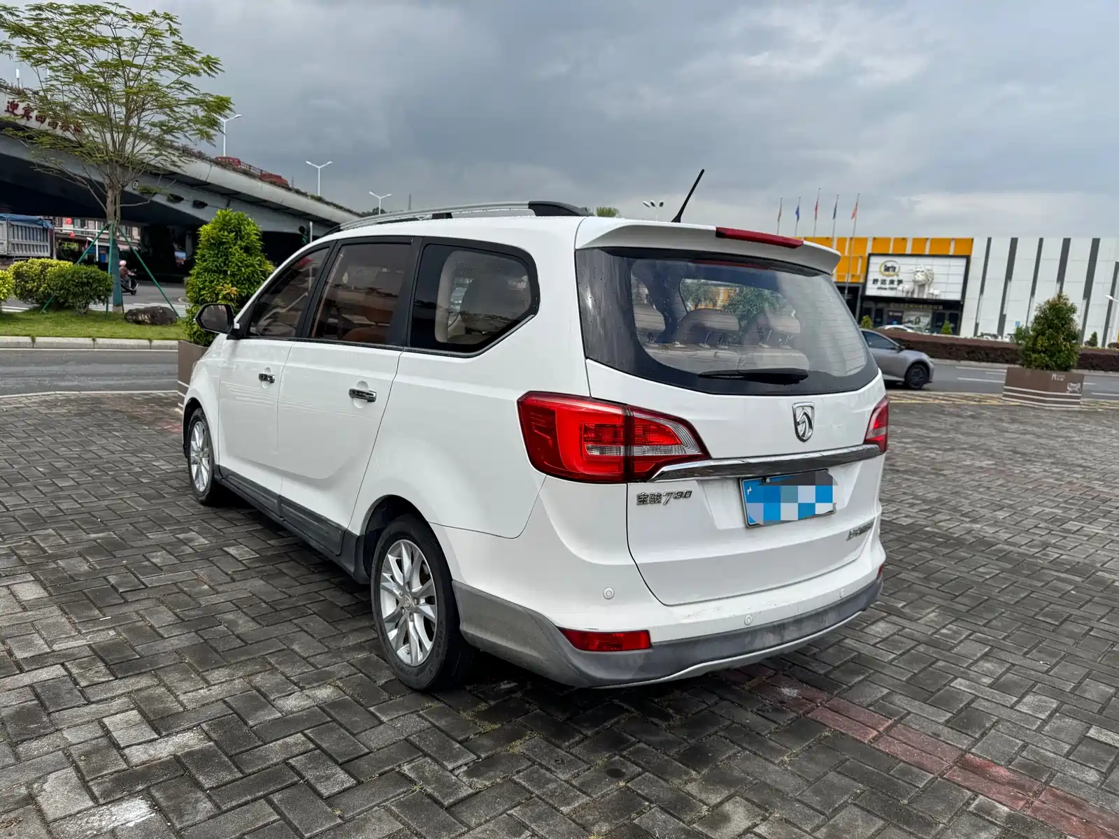 Фото 6 - Baojun 730