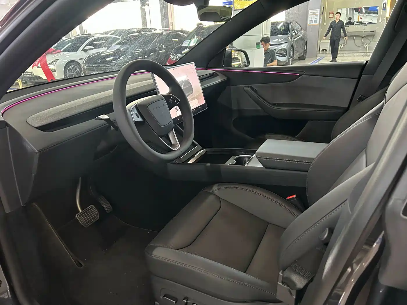 Tesla Model Y 2026 2026 Rear-Wheel Drive
