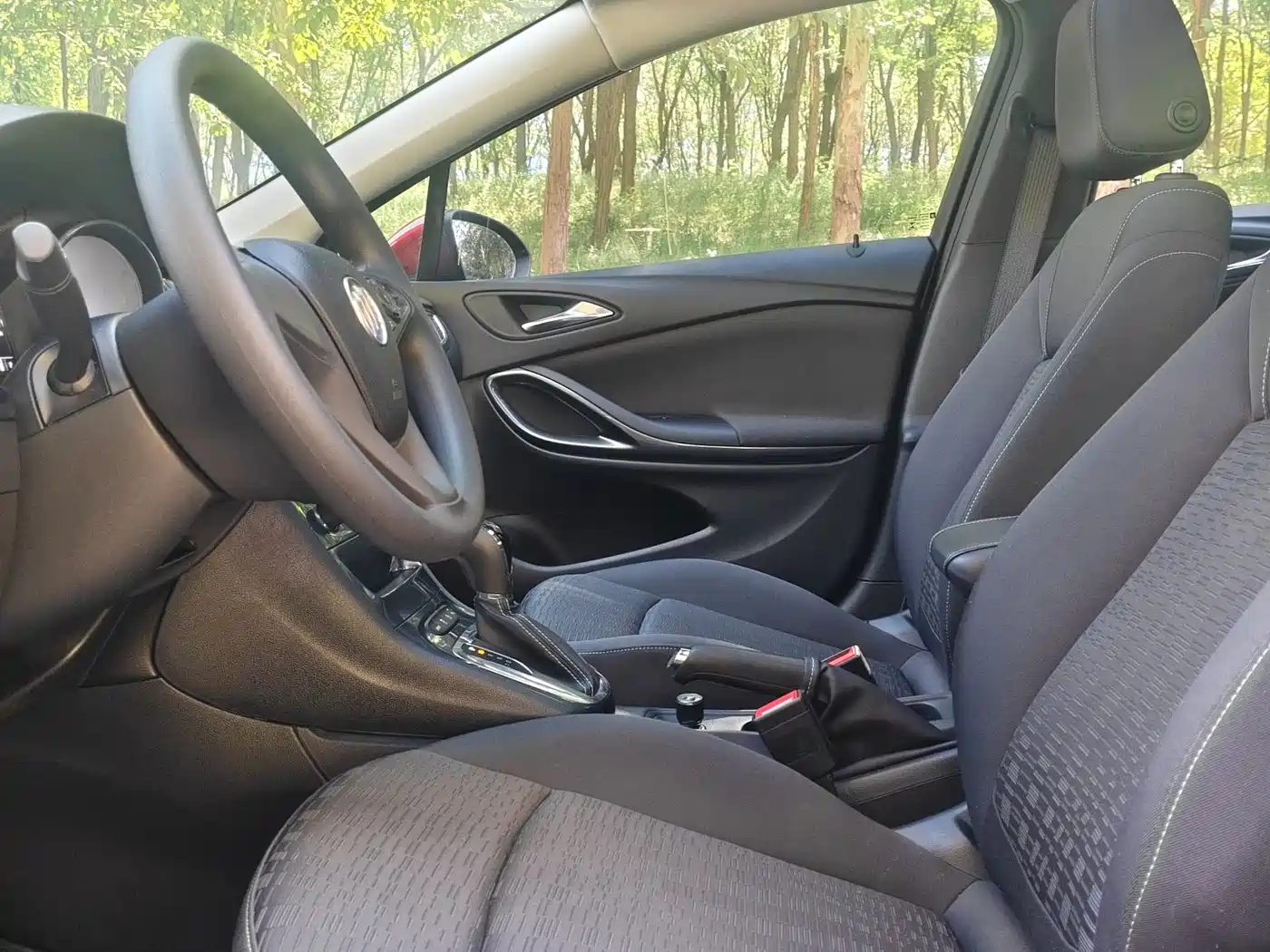 Buick Verano 2016 Hatchback 15S Auto Progressive фото 8