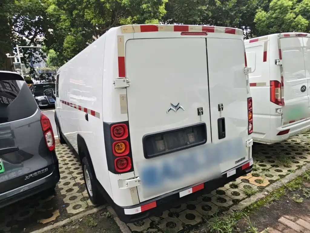 Singulato Gonow Shuai Ling 2022 2023 Standard Range 41.93kWh Tianjin Hengtian