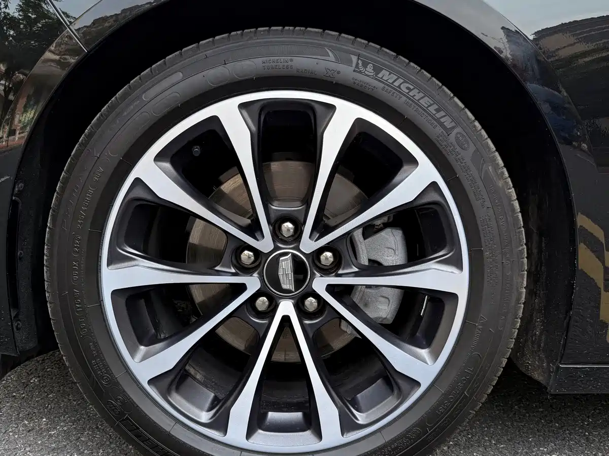 Cadillac CT5 2025 2025 Model 28T Urban Sport Edition