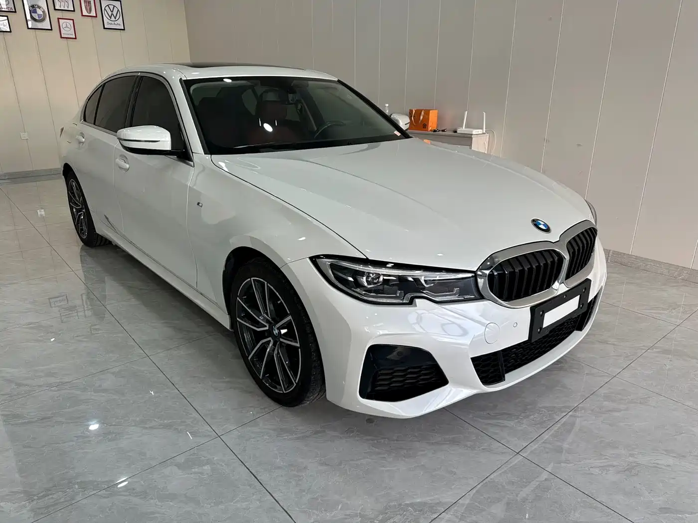 BMW 3-SERIES