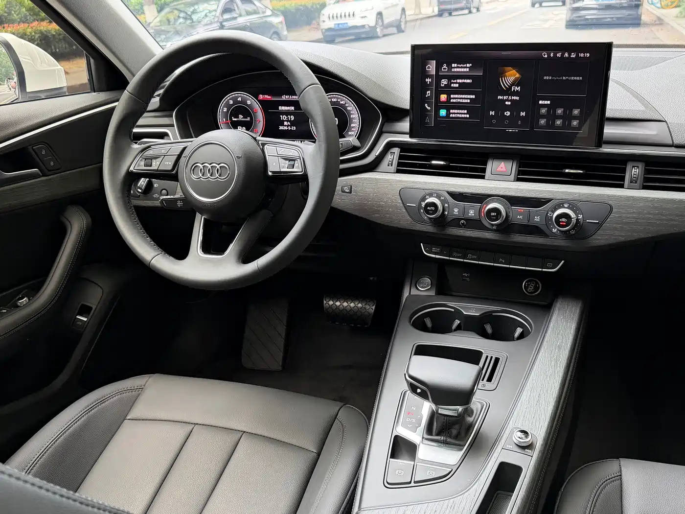 Audi A4L 2022 40 TFSI Fashion Elegance фото 13