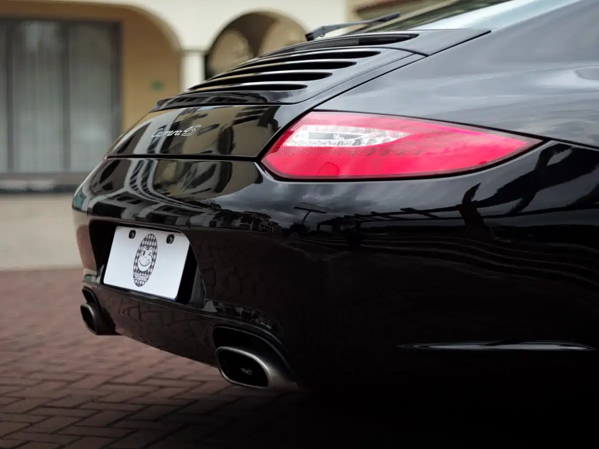 Porsche 911 2010 Carrera 3.6L фото 16