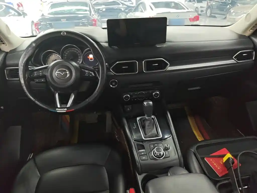 Фото 10 - Mazda CX-5