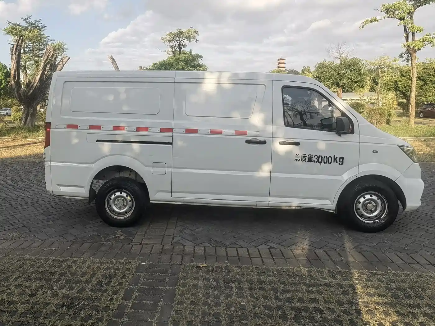 Dongfeng Yufeng Yufeng EM26 2023 2023 Standard Edition 41.472kWh Henan Lithium