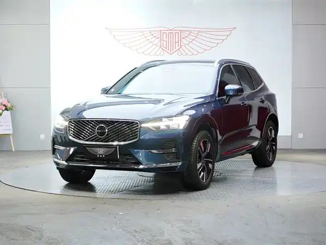 Volvo XC60 2026 Model B5 AWD Premium Luxury