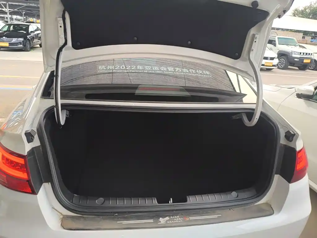 Geely Emgrand GL 2021 2021 UP 1.4T Manual Premium