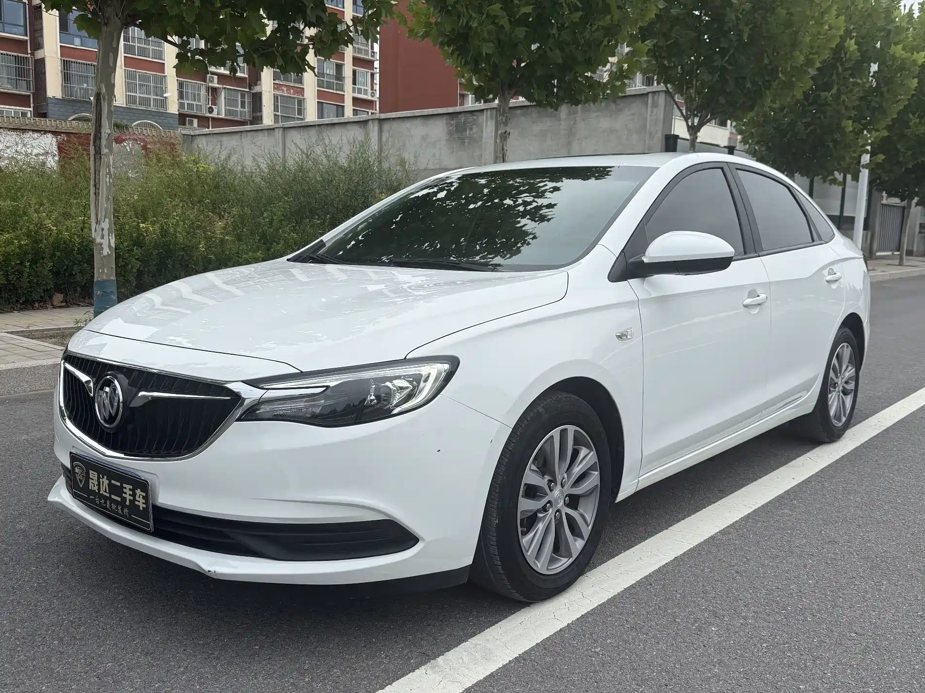 Фото 1 - Buick Excelle